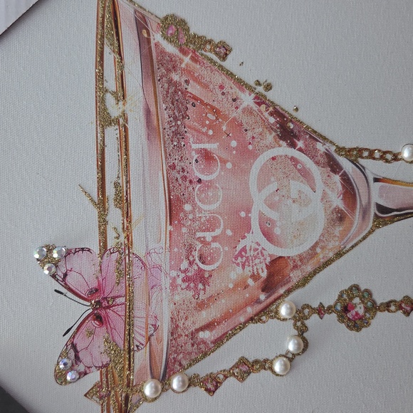 Pink Martini Glass Art with Pearls - Picture 3 of 4